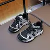 Tênis casuais infantis, leves e respiráveis para o outono, sapatos de trilha para exterior para meninos, sapatos de sola macia para meninas, tênis 'dad shoes' da moda para crianças