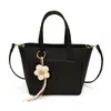 Bolso de mano de moda de comercio exterior con estampado de lichi, nuevo bolso tote retro elegante, bolso de hombro de gran capacidad, bolso cruzado