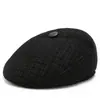 Nuevo modelo de invierno de gorra tipo pico para hombres de mediana edad y mayores, adecuado para papás y abuelos, engrosado para abrigar y proteger los oídos, ideal para viajes al aire libre