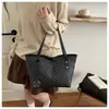 Bolso Tote de Estampado Vintage de Gran Capacidad para Mujer 2026 Otoño Nuevo Versátil Nicho Bolso de Mano de un Solo Hombro para Viajes Diarios