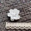 Adorno de Cabelo para Casamento Presilha de Cabelo Acessórios de Cabelo Apliques para Roupas Acessórios Flor 3D Materiais DIY Flor de Pérola Simulada