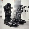Botas de cano alto para comércio exterior, masculinas, estilo coreano, modernas, de couro, personalidade, moda, britânicas, com cadarço, bico fino, jeans, botas longas estilo Martin