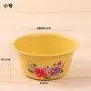 Colher de Água Vermelha Tendência de Ano Novo Balde de Morango Decoração de Bolo Colher de Água Excêntrica de Natal Copo para Bolo Cupcake Tigela de Esmalte