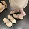 Nuevas medias zapatillas estilo Mary Jane para mujer Otoño 2026 con doble hebilla, corte bajo, punta redonda, aumento interno de altura, versátiles, adecuadas para faldas
