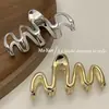 Presilha de Garra Grande Metal Onda Simples para Mulheres Senso de Design Nicho Presilha Tubarão Parte de Trás da Cabeça Senso de Moda Versátil Acessório de Cabelo Garra