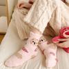 Calcetines de dormir de lana coral para mujer, de otoño e invierno, cálidos, de felpa, de tubo medio, con forro polar lunar, gruesos, con dibujos animados, para el hogar.