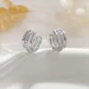 Ear Cuff Geométrico Artístico con Pedrería Moda Coreana Elegante Clip para Oreja en Forma de C Sin Perforación