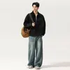 Ropa de Hombre Xintang Chaqueta de mezclilla retro americana con múltiples bolsillos y solapa para hombre, nuevo abrigo de manga larga de primavera 2026