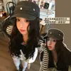 Gorra de Mezclilla Lavada Nueva de Otoño Azul Marino para Mujer, Gorra Plana Retro Desgastada de Periodista, Hace que la Cara Parezca Más Pequeña