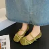 Zapatos Mary Jane de estilo francés para mujer que aumentan la altura, nuevo modelo de otoño 2026, absolutamente hermosos al combinarlos con una falda, zapatos de salón de correa cruzada para ballet