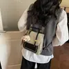 Mochila versátil de moda con bloques de color de nicho, empalme, nueva para clase, mujeres, mochila de otoño, diaria 2026