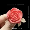 Broche Colorido de Borboleta e Pássaro com Pedras tipo Diamante de Alto Padrão para Peito Feminino Acessórios de Roupa Broche Design Simples Flor Joia