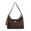 Bolso Pequeño Retro de Terciopelo Escarchado para Mujer 2026 Nuevo Moda Bolso de Cadena Tipo Dumpling Otoño Invierno Popular Bolso Cruzado para el Trabajo