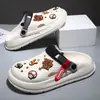 Zapatos de Agujeros Ropa Exterior de Moda de Verano para Hombre Sandalias de Playa para Hombre de Sensación Slip-on Dos Usos Antideslizantes Resistentes al Desgaste Zapatillas Bajas Baotou