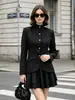 Elegante traje de dos piezas de estilo francés para mujer con falda corta, conjunto de uniforme de traje negro de alta gama para otoño e invierno 2026 para mujer