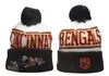 Gorras de Equipo de Fútbol Nuevas al por Mayor para Otoño e Invierno, Gorros de Punto Cálidos para Hombres y Mujeres, Gorras Bordadas con Letras
