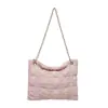 Bolsa de Ombro Transversal Grande Capacidade Leve Simples Versátil Moda Elegante Bordada com Corrente Nova Primavera 2026
