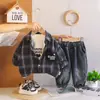Ropa para Niños Niños Conjunto de Ropa Otoño Bebé Niño Niños Estilo Coreano Casual Primavera Otoño Camisa a Cuadros Manga Larga Conjunto de Tres Piezas Moderno