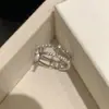 Anel Dupla Camada Estilo Japonês-Coreano Luxo Leve Requintado Estrela de Quatro Pontos Pérola Zircônia Anel de Dedo Feminino Personalizado Design de Nicho Sentido de Design