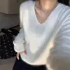 Suéter de Cashmere Macio e Aconchegante! Pulôver Branco com Decote V, com Caimento Solto e Relaxado, Adequado como Camada Base ou Peça Externa, Novo Modelo Outono/Inverno 25