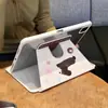 Dachshund Fofo Adequado para Capa Protetora de Tablet Apple iPad Mini Suporte Giratório Air com Slot para Caneta Pro Desenho Animado