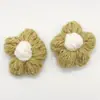 Flor pequeña tejida a mano 4CM pompón de lana flor para accesorios de ropa bolsa pinza para el pelo accesorios broche flor de ganchillo diy