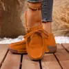Fornecimento direto transfronteiriço tênis de couro macio estilo coreano feminino sola grossa aumento de altura sapatos plataforma sola macia bolo de esponja cadarço casual sapatos de mãe