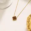 Nuevo collar de cuatro hojas de doble cara de 13 MM más vendido transfronterizo para mujer, diseño de lujo ligero, joyería de moda para celebridades de internet al por mayor