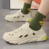 2025 Nuevo Verano Sandalias de Exterior para Hombre EVA Resistentes al Olor Antideslizantes Zapatos de Agujeros de Coco Estilo Popular de Celebridad en Línea para Hombre
