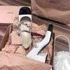 Nuevos Tacones Altos de Tacón Grueso con Cadena Zapatos de Tacón Pequeños con Aroma Primavera y Otoño Punta Cuadrada Mary Jane Retro Negro y Blanco Planos Combinación de Colores para Mujer 2021
