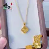 Oro de Arena Vietnamita Colgante Pequeño de Crisantemo Escama de Dragón Corte Hielo Triturado Diamante Calado Colgante Pequeño de Crisantemo Latón Chapado en Oro Joyería para Mujer