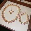 Aretes, collar y pulsera de diamantes y perlas estilo palacio retro - un lujoso y elegante juego de joyería perfecto para vestidos de noche y ocasiones formales