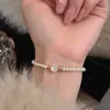 Pulsera de Perlas Francesas para Mujer, Lujo Ligero, Nácar, Circonita, Cadena Fina, Temperamento Suave, Joyería de Mano Versátil, Atmósfera Otoño/Invierno
