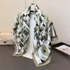 Bufanda Grande Cuadrada Nueva de Seda Imitación Geométrica con Estampado Floral Vintage, Chal Profesional Versátil, Bufanda con Patrón de Seda Diagonal, Pañuelo para la Cabeza para Mujer