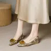 Sapatos Femininos Aumentadores de Altura Estilo Coreano 2026 Moda Novo Plano Bico Quadrado Elegante Sapatos de Salto Baixo para Mulheres Primavera e Outono Estilo Francês Sola Macia Sapatos para o Dia a Dia
