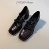 Versão em Pele de Ovelha~Sapatos Mary Jane Vintage para o Dia a Dia em Couro Genuíno com Salto Grosso Preto, Salto Alto Quadrado Macio Deslumbrante e Elegante para Mulheres
