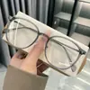 Se puede equipar con gafas para miopía ultraligeras para mujer con pigmentos de té frío, monturas grandes para caras pequeñas cuadradas y redondas, monturas para ojos con filtro de luz azul