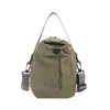 Bolso tipo cubo de moda este año para mujer, nueva colección otoño 2026, color liso, bolso de hombro simple, bolso cruzado versátil