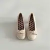 Primeiro Encontro com os Deslumbrantes Sapatos Pequenos de Salto Alto Estilo Francês para Mulheres, Novo Modelo 2026, Perfeitos para Vestidos, Confortáveis, com Cadarço, Salto Bloco Grosso, Sapatos de Festa