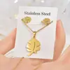 Conjunto de Joias de Aço Titânio Aço Inoxidável Colar Brincos Brincos Geométrico Animal Conjunto de Duas Peças Acessórios Femininos Moderno e Versátil