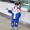 Conjunto de Roupa de Baseball de Desenho Animado para Meninos 2025 Primavera e Outono Novo Estiloso Macacão de Motocicleta Infantil Duas Peças Roupa da Moda