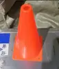 Cubo Señalizador con Agujero Cubo Cónico Entrenamiento de Fútbol Bloqueo de Carretera Cubo Obstáculo de Entrenamiento Multifuncional Cubo Cono de Helado Cubo Señalizador a Prueba de Viento