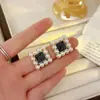 Pendientes Cuadrados Geométricos de Perla Elegantes Franceses, Simples y Versátiles, Pendientes de Moda para el Trabajo, Pendientes de Lujo Ligero y de Alta Gama para Mujer