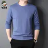 Camiseta de manga larga para hombre primavera nueva joven y de mediana edad simple casual color liso jersey cuello redondo camiseta chaqueta para hombre venta al por mayor