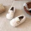 Zapatos de Peluche para Niñas 2026 Otoño/Invierno Nuevo Estilo Zapatos de Algodón de Princesa para Niñas Pequeñas Doble Capa de Algodón con Borrego Mocasines para Bebé