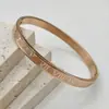 Tendencias de Moda Transfronterizas Europeas y Americanas, Pulseras de Números Romanos Retro, Pulseras de Acero Inoxidable de Cuatro Colores, Accesorios Unisex