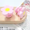 Mini Cabine Flor de Desenho Animado Mesa e Cadeira Casa de Bonecas DIY Pequenos Enfeites Pingente Caixa de Joias Pingente de Chaveiro Material