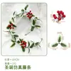 Festival Europeu Simulado Trepadeira de Frutas Vermelhas de Azevinho Ornamento Pendurado para Escada Interna Lareira Planta Verde Artificial Trepadeira Decorativa Atacado