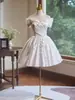 Vestido de Casamento Branco de Cetim, Pequeno Vestido Branco para Registro de Casamento, Vestido Curto Elegante para Festa de Aniversário, Anfitriã e Banquete
