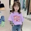 G2336 # Camiseta de Manga Larga de Algodón Puro Falsa de Dos Piezas para Niñas, Atuendo de Otoño con Rayas y Estampado de Dibujos Animados, Top para Niñas Estilo Coreano.